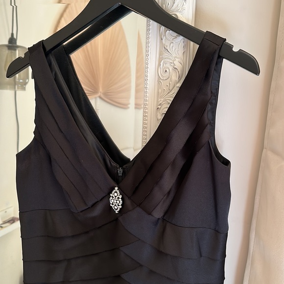 Black Formal Dress - Picture 2 of 8